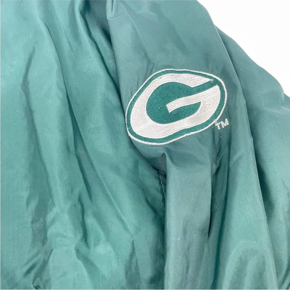Vintage 90s Chalk Line Green Bay Packers v neck windbreaker pullover jacket mens